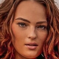 lindsaylohann Desnuda