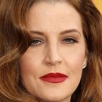 Lisa Marie Desnuda