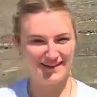 Liv Hanby Desnuda