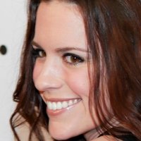 Liza J. Bennett Desnuda