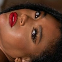 Llauryn Hendrix Desnuda