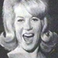 Lorna Maitland Desnuda