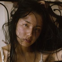 Luna Leung Desnuda