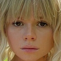 Lyla Fern Desnuda