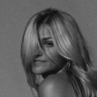 Lynda Alessandro Desnuda