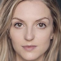 Maude Hirst Desnuda