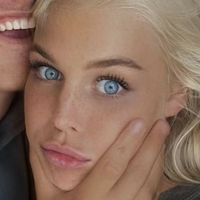 Melisande.mlnk Desnuda