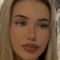 Melli Desnuda