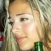 Melony Vitoria Desnuda