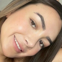 M I A Desnuda