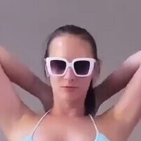Miss Felicity Davis Desnuda