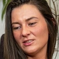 Mona B. Desnuda