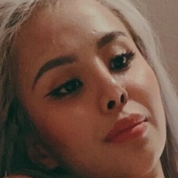 Mychau Desnuda