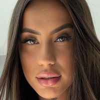 Nadia Dytrych Desnuda
