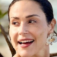 Nadja Haddad Desnuda