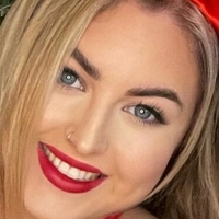 Natalia Rae Reynolds Desnuda
