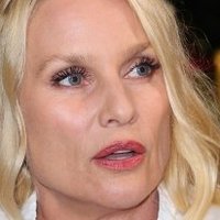 Nicollette Sheridan Desnuda