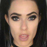 Nikkiravn Desnuda
