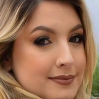 Nikole Iwanczuk Desnuda