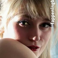 ninfuneesa Desnuda