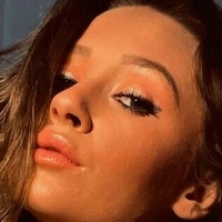 obey.genevieve Desnuda