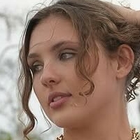 Olivia Mitchell Desnuda