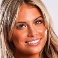 Paris Mikinski Desnuda