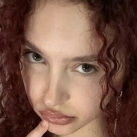 Redariel Desnuda