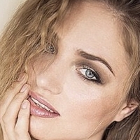 Ricarda Magduschewski Desnuda