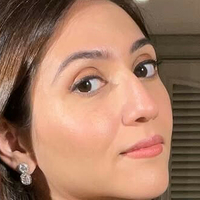 Sahiba Bali Desnuda
