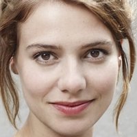 Sallie Harmsen Desnuda