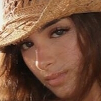 Samantha Caay Desnuda