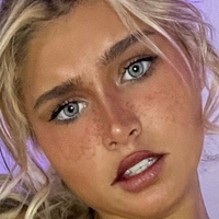Sammy Hudson Desnuda