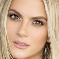 Sarah Summers Desnuda