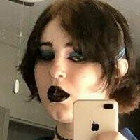 Scarlet Skeie Desnuda