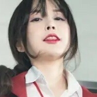 Semi_Gyuri Desnuda