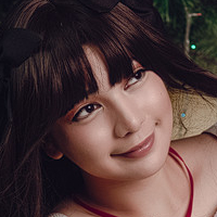 Senpai Alice Desnuda