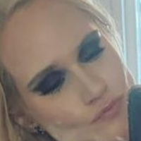 Shazza McKenzie Desnuda