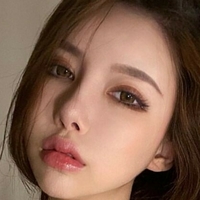 Si.Young Desnuda