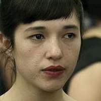 Simone Bucio Desnuda