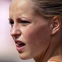Sina Schielke Desnuda