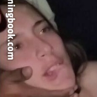 Slayun Desnuda