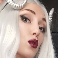 Smirka Desnuda