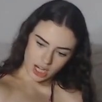 Stella Violet Desnuda