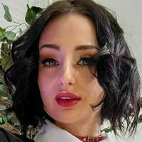 Stevie Desnuda