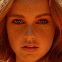 Svenja van den Bogaart Desnuda