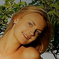Tais Desnuda