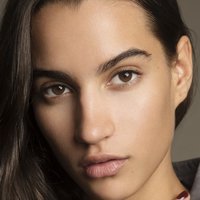 Talia Graf Desnuda