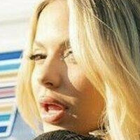 taymoney Desnuda