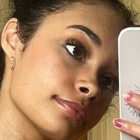 Tazeana Desnuda